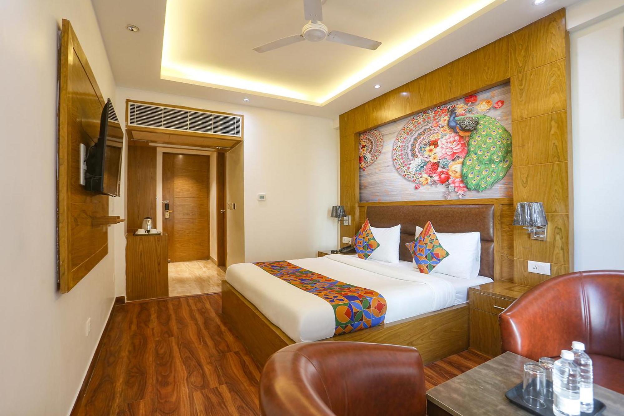 Fabhotel Prime Star 17 - Nr Yashobhoomi Convention Centre Дели Экстерьер фото