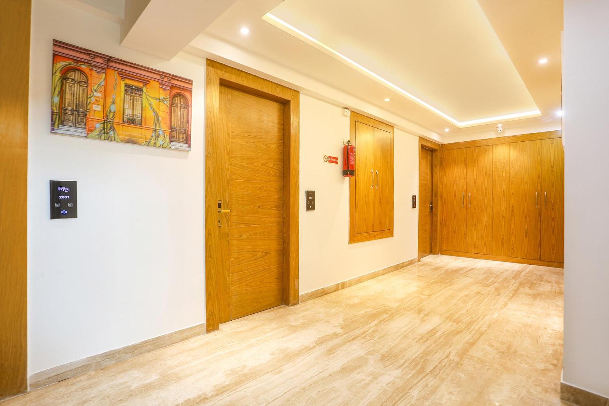Fabhotel Prime Star 17 - Nr Yashobhoomi Convention Centre Дели Экстерьер фото