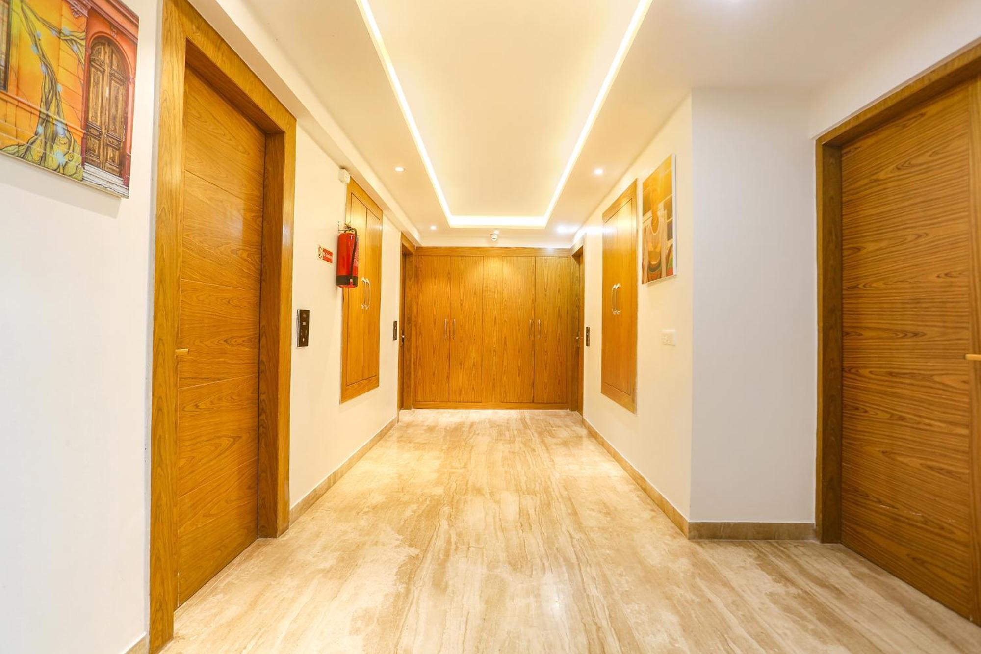 Fabhotel Prime Star 17 - Nr Yashobhoomi Convention Centre Дели Экстерьер фото